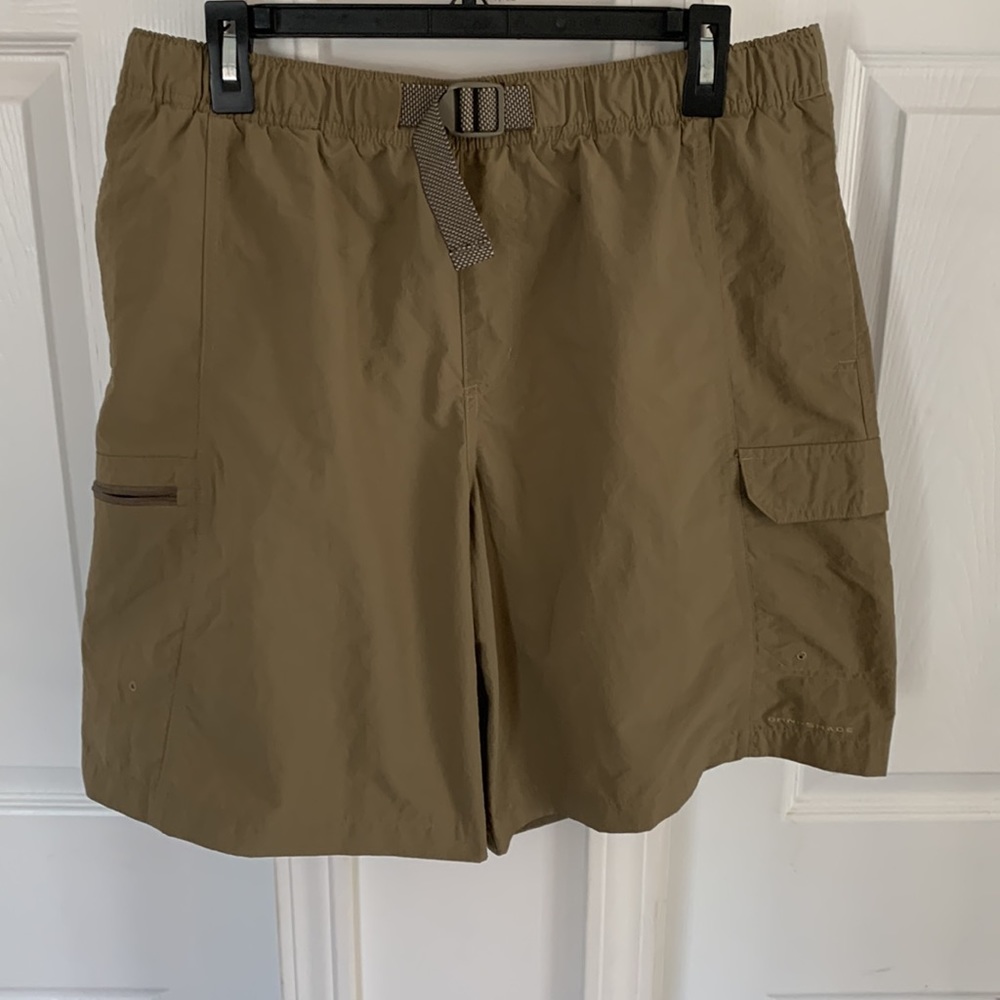 COLUMBIA MENS CARGO SHORTS